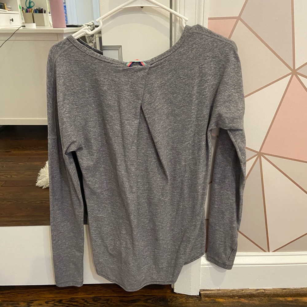 Ivivva Long Sleeve - Picture 3 of 3